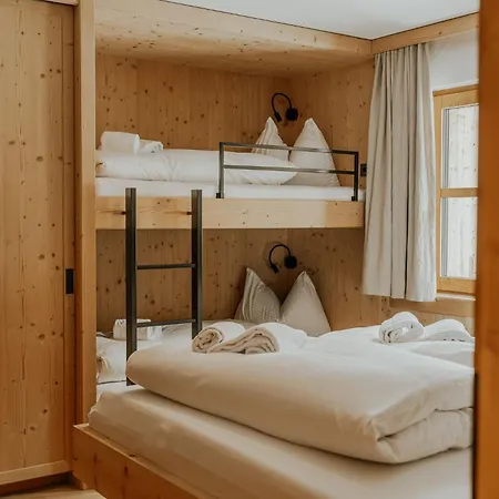 Apartament Almrausch Boutiquechalet 4 *